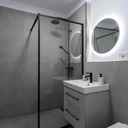 Jacuzzi Urban Heaven Studio Sinaia Exterior foto