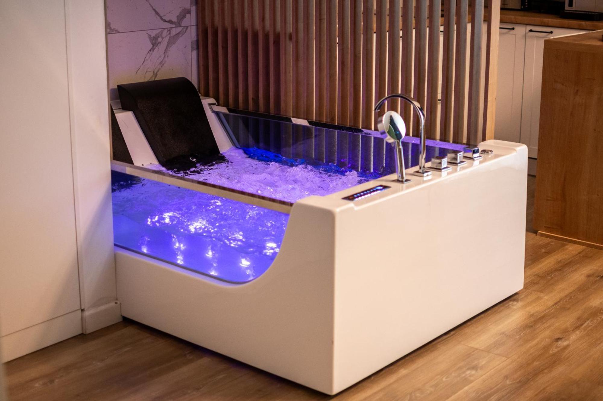 Appartement Jacuzzi Urban Heaven Sinaia