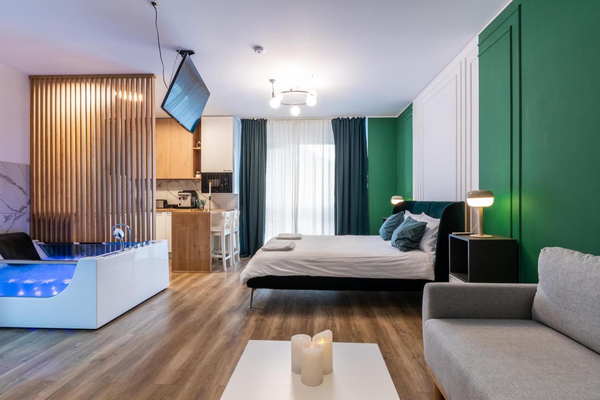 Appartement Jacuzzi Urban Heaven *